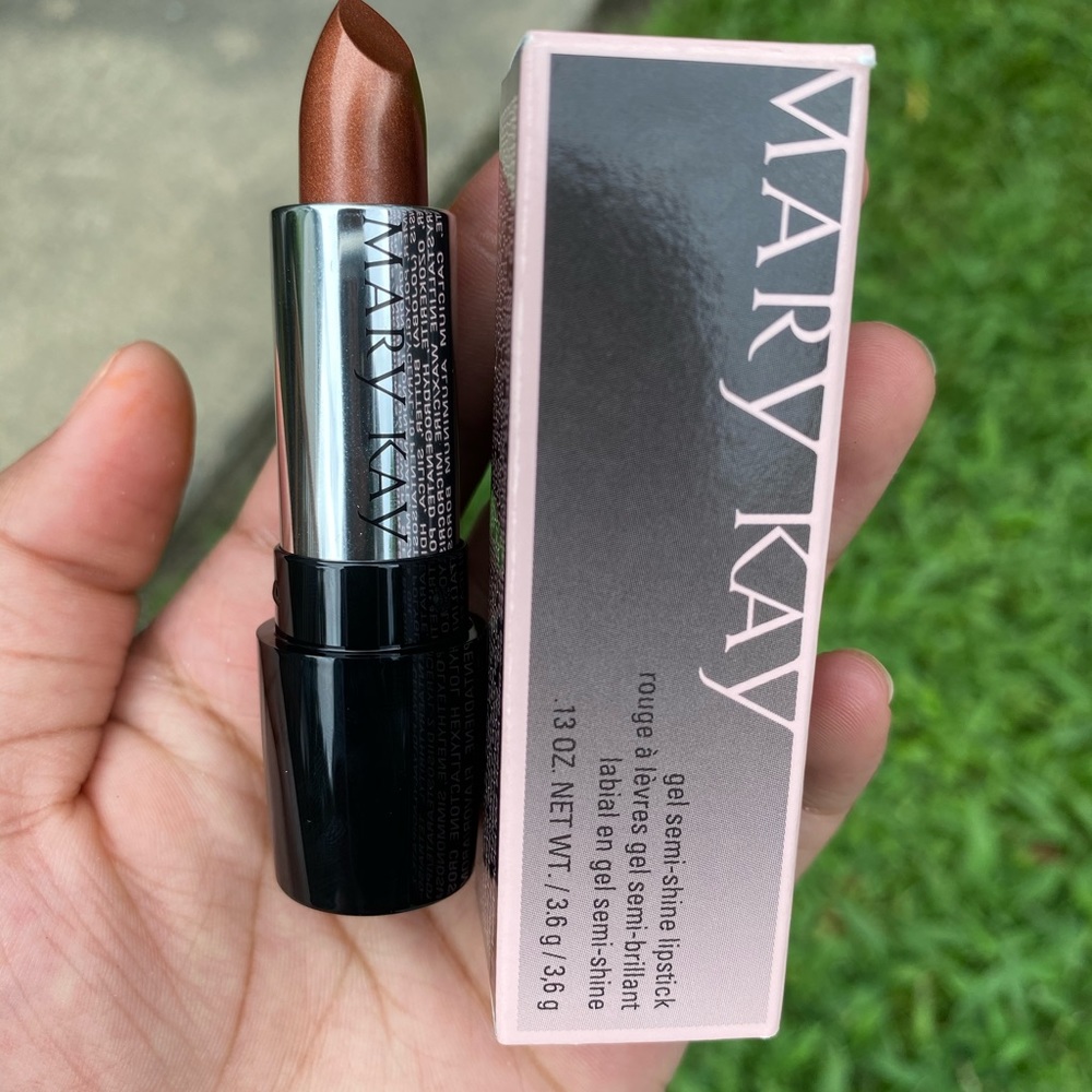 Lip stick
